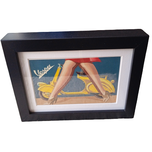 Postal  VESPA  en marco