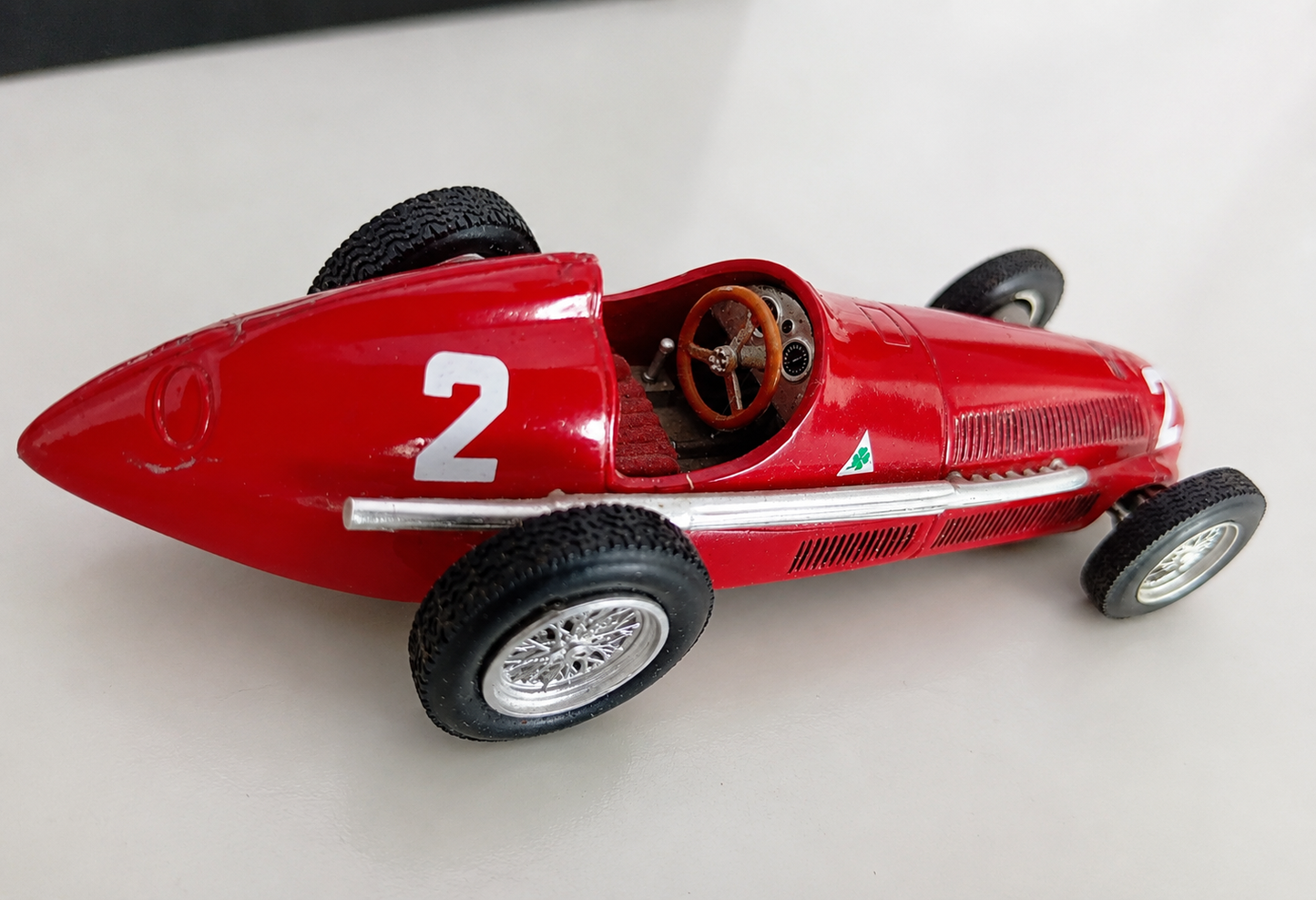 Cuadro Nino Farina  Alfa Romeo 158 + Modellino Metálico Escala 1/43