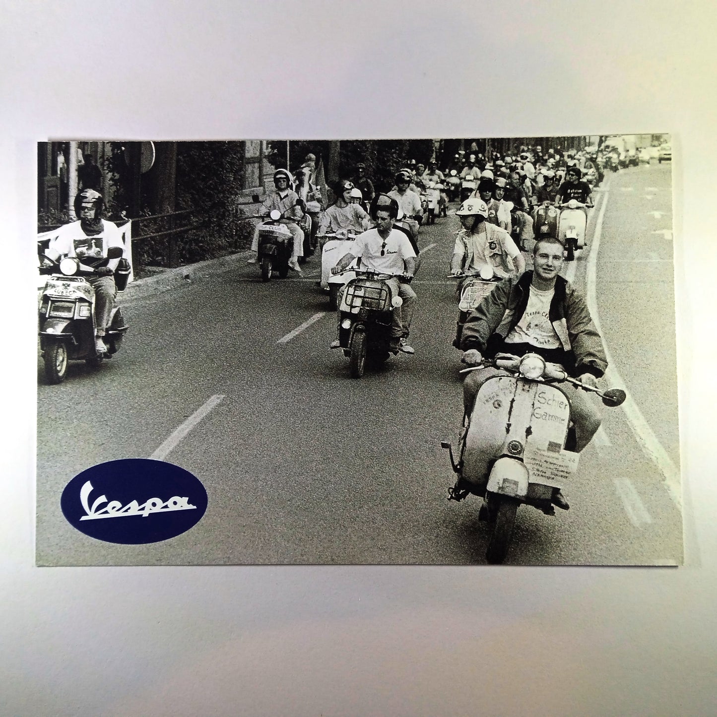 Vespa Life Style set 17 postales