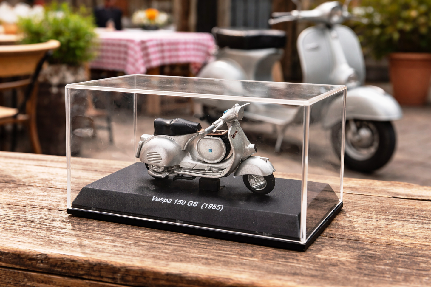 Modelo Vespa 150 GS (1955) escala 1/32