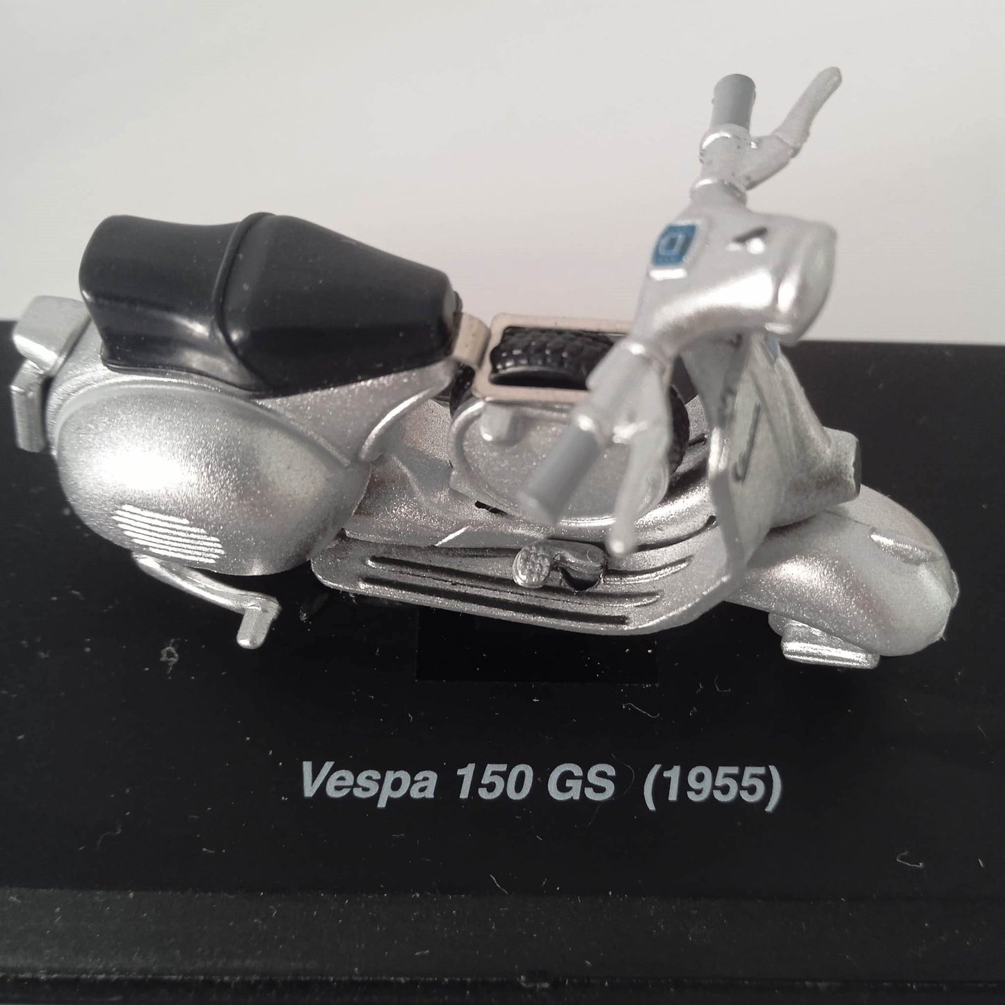 Modelo Vespa 150 GS (1955) escala 1/32