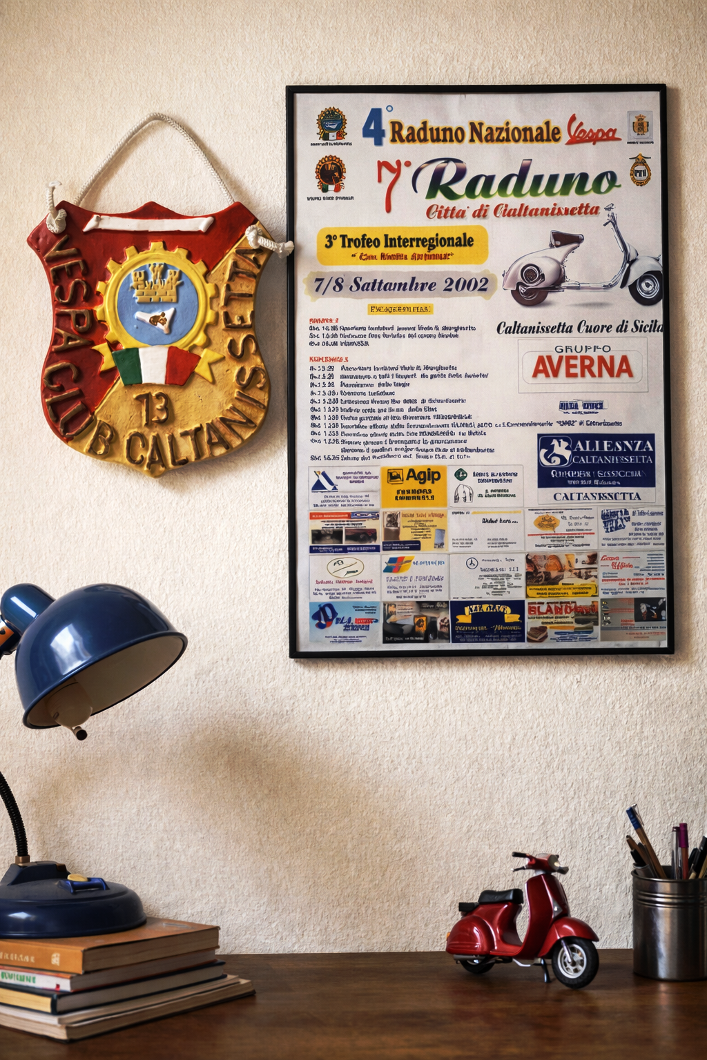 Escudo de terracota Vespa Club Caltanissetta